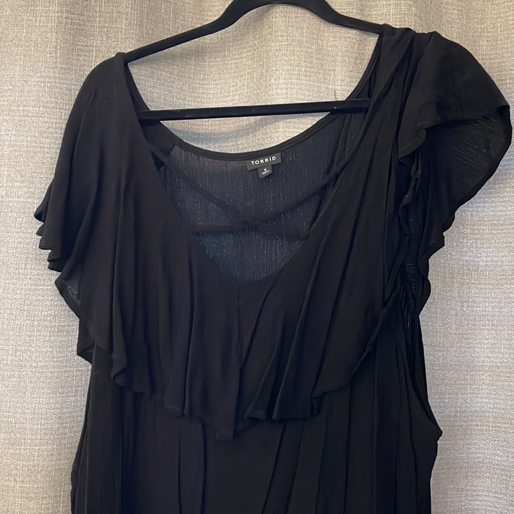 Torrid Crisscross Front Flutter Black Blouse - image 4